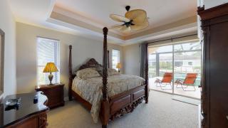 Updates!! Gorgeous Waterfront 3 Bed 2 Bath Home w/ Pool/Spa on Quiet Block!! - Marco Island - 3