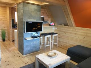 Wooden Apartman Prémium Jacuzzival - 3