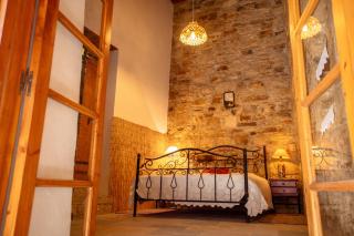 Constantias stone houses - Lofou - 2