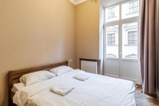 Apartment on Stavropihiiska Street 2 - Lviv - 0