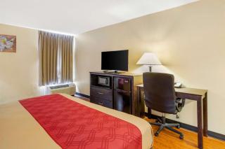 Econo Lodge Burlington I-40 - 1