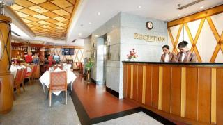 Majestic Suites Hotel - 6