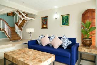 Choose To Be Happy at Surbiton Square - Two Bedroom Townhouse - Kingston - 5