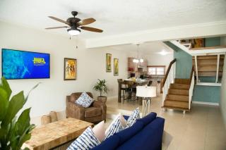 Choose To Be Happy at Surbiton Square - Two Bedroom Townhouse - Kingston - 6