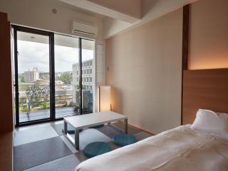 Palace In Moon Beach - Onna - 3