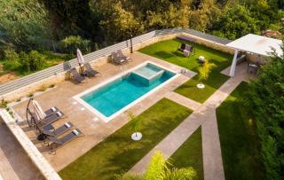 Kagiemar Luxury House - Perivólia - 9
