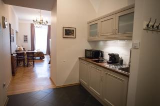 Scharffenberg Apartments Main Square - 7