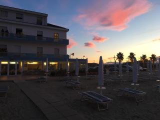 Hotel Strand - Marina di Montenero - 3