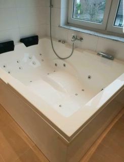 Ferienwohnung mit Jacuzzi Nähe Flughafen Köln Bonn - Troisdorf - 5