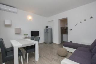 Modern 2 BDR & 2 Bathroom app with sea view, 077 - Rabac - 1