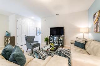Beautiful Townhome wPool &FREE Resort Access - Kissimmee - 4