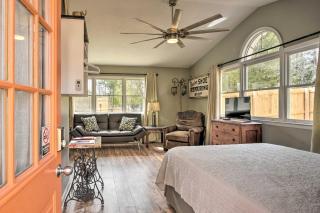 Studio with Patio - Walk to Hikes, Sights and Bites - 7
