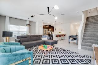 Beautiful Modern Home wPrivate Pool Near WDW - Kissimmee - 1