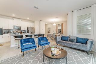 Modern Townhome wPrivate Pool FREE Water Park - Kissimmee - 0