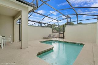 Modern Townhome wPrivate Pool FREE Water Park - Kissimmee - 9