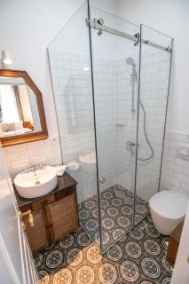 Seven cafe & hotel - Pogradec - 7