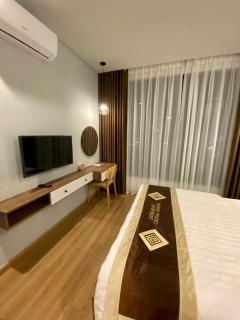 Khánh Phong Apartment 1 BR Greenbay Garden - 1