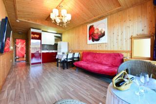 Moonlight Blue Pension - 2