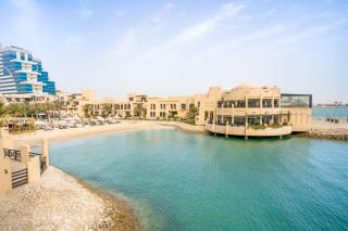 Novotel Bahrain Al Dana Resort - Manama - 8