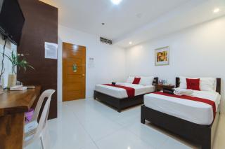 RedDoorz Plus @ San Roque Roxas City - Roxas City - 3