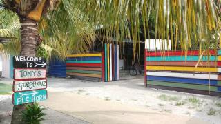 Tony’s Guesthouse at Teluk Bahang - 9
