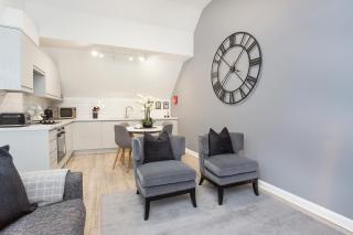 Minster's Reach Apartments -Stylish City-Centre Retreat's - 2