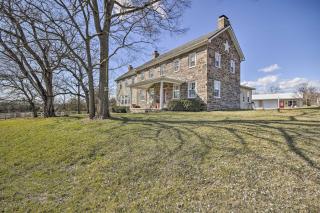 Farmhouse on River, 12 Miles to Liberty Mountain - Taneytown - 5
