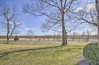 Farmhouse on River, 12 Miles to Liberty Mountain - Taneytown - 2