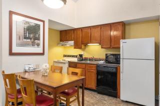 Residences at Daniel Webster - Merrimack - 6