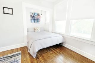 Global Cup The 1920s Mainstay Studio Flat on Lower Greenville - 1