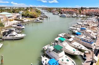 Bay Front Oasis - St Pete Beach - 8
