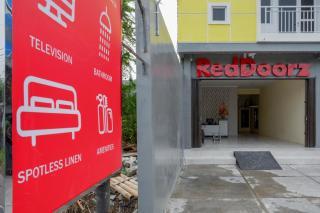 RedDoorz near Graha Saba Buana Solo - Kadipiro - 7