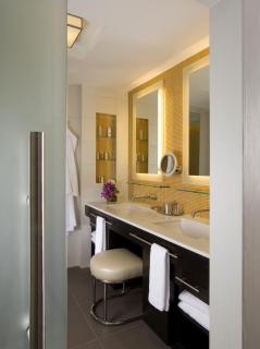 Hotel Breakwater South Beach - Miami Beach - 4