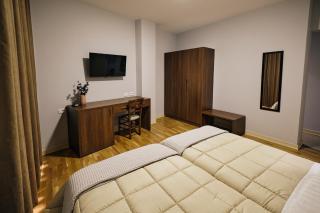 In Center Hotel - Tirana - 6