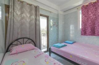 New Central Guesthouse - 8