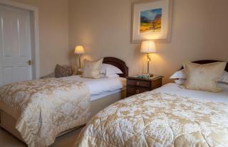 Myrtle Bank Guest House - 4