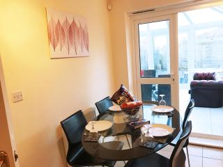 My-Places Abbotsfield Court Townhouse 4 - Manchester - 4