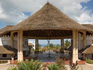 Royal Zanzibar Beach Resort - Nungwi - 5