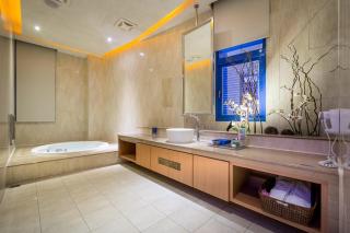 Blue Coast Spa Motel - 9