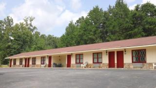 Valley Inn - Hamilton Ga - 3