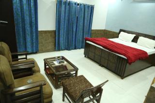 The diamond palace - Chandīgarh - 2
