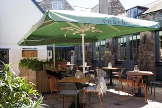 The Bull and Townhouse, Beaumaris- The Inn Collection Group - 3