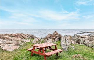 Stunning Apartment In Allinge - Allinge - 2