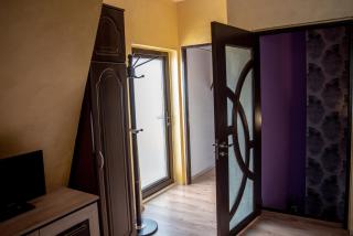Casa Robi - Peştişani - 1