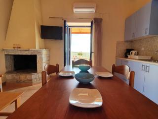 Stoupa Lefktro 3 - 1