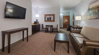 Best Western Plus Fredericksburg - Fredericksburg - 3