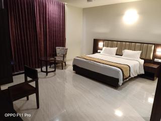The Hotel Celebration - Balāngīr - 2