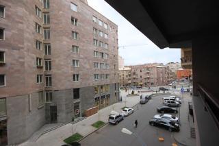 Rent Inn Yerevan on North Avenue - 0