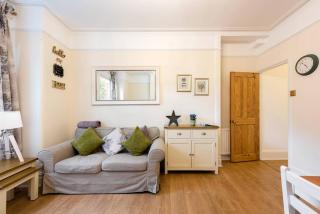 Bikki Apartments - 2 Bedroom - Harrow - 7