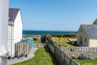 Penrhyn Cottage - Cemaes Bay - 9